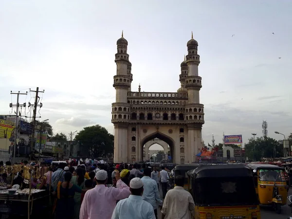 Hyderabads Charminar Från Vägen — Stockfoto