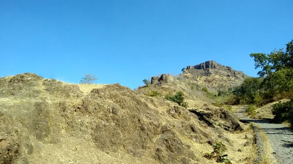 Montaña Rocosa Scape Con Fortaleza Antigua —  Fotos de Stock