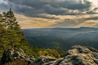 Bastai dağın aralığı germanyum