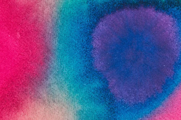Abstrakta ljus akvarell bakgrund. Mjuka övergångar från blått till rött på texturerat papper — Stockfoto