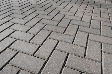 Doku yol döşeme balıksırtı desenli