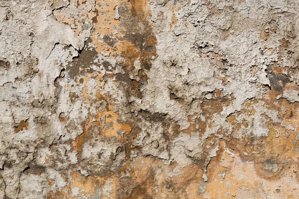 旧纹理混凝土墙与腻子和剥落油漆的痕迹 — 图库照片