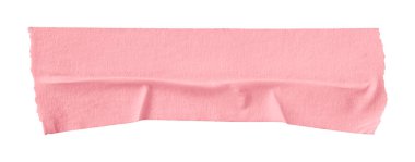 Pembe buruşuk yırtık bant beyaz arkaplanda izole.