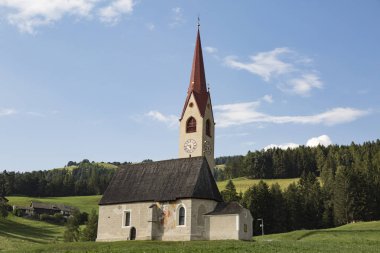 Kilise San Giacomo Nessano, Dobbiaco içinde