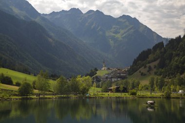 Alp manzarası. Selva dei Mulini