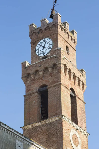 Stycznia 2019 Pienza Toskania Włochy Cegły Dzwonnica Palazzo Comunale — Zdjęcie stockowe