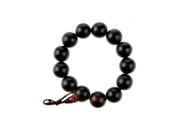 Diş kalıbı yakın mesafeden ateş edilmiş.