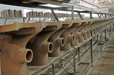 Seramik ürünler atölyede 