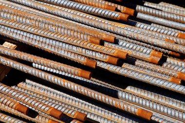 İnşaat alanında inşaat çubuğu düzenlendi