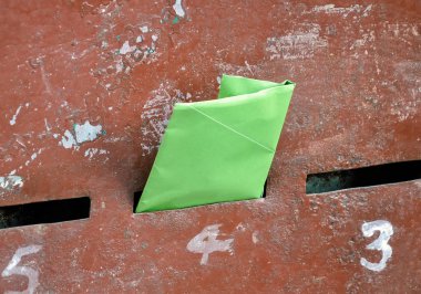 Eski posta bir mektup ile