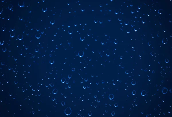 Vattendroppar på glaset — Stockfoto