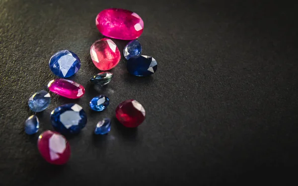 Collection Rubis Rouge Saphir Bleu Pierres Précieuses Pour Bijoux Sur — Photo