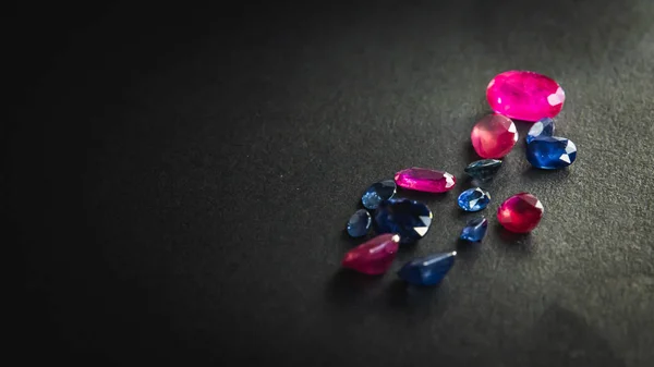 Collection Rubis Rouge Saphir Bleu Pierres Précieuses Pour Bijoux Sur — Photo