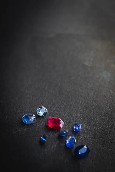 Collection Rubis Rouge Saphir Bleu Pierres Précieuses Pour Bijoux Sur — Photo