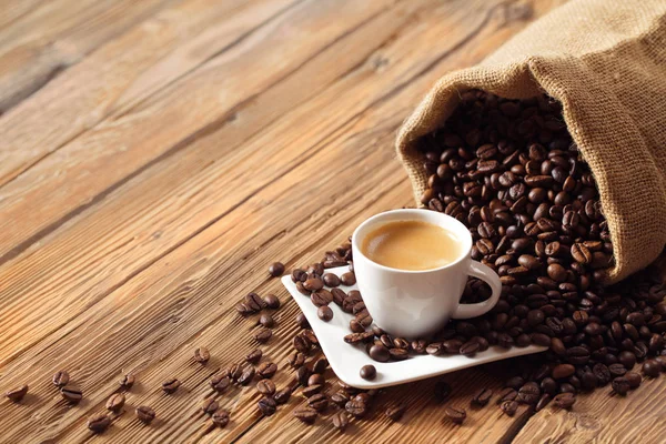 Kahve çekirdekli olsun.