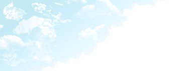 Soluk gökyüzü ve beyaz bulutlarla yumuşak pastel arkaplan