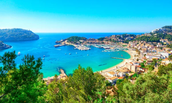 Vista Aérea Água Mar Azul Turquesa Costa Rochosa Ilha Maiorca — Fotografia de Stock