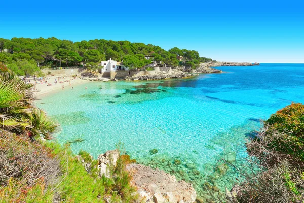 Vista Água Mar Azul Turquesa Costa Rochosa Ilha Maiorca — Fotografia de Stock