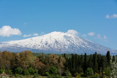 dağ etna, büyük bir İtalyan volkan, düz gördüm üzerinde kar