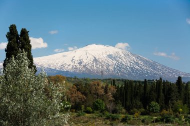 dağ etna, büyük bir İtalyan volkan, düz gördüm üzerinde kar