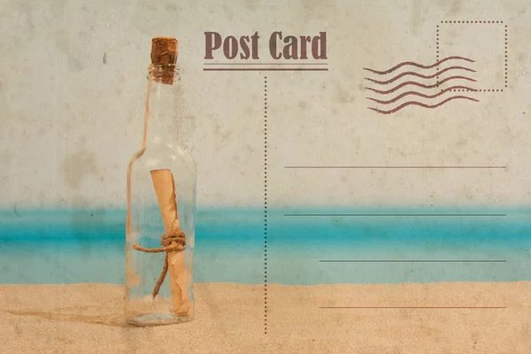 Postal Verano Vintage Mensaje Botella Playa —  Fotos de Stock