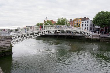 İrlanda seyahat. Dublin, Ha'penny Köprüsü