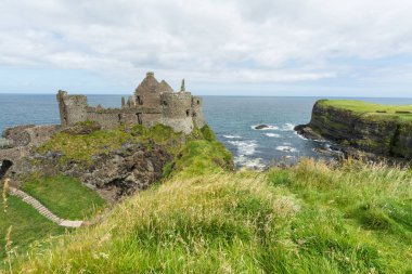 İrlanda'nın Landascapes. Dunluce Kalesi, Kuzey Irelan