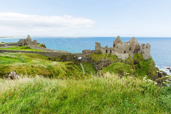İrlanda'nın Landascapes. Dunluce Kalesi, Kuzey Irelan