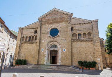 Fano, Pesaro, Marche, İtalya. Santa Maria Assunta Cattedrale
