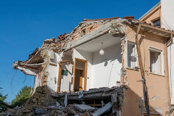 Ciudad Destruida Por Terremoto —  Fotos de Stock