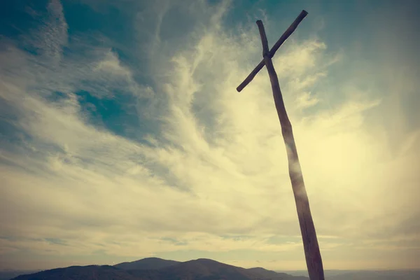 Cruz Cristiana Madera Bajo Cielo Nublado Santuario Verna Tugurio Italia — Foto de Stock