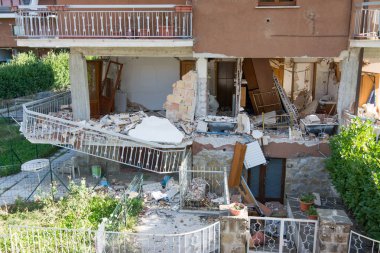 İtalya'da bir deprem tarafından tahrip şehir