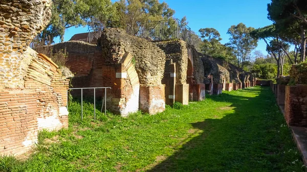 Portus era un grande porto artificiale dell'antica Roma . — Foto Stock