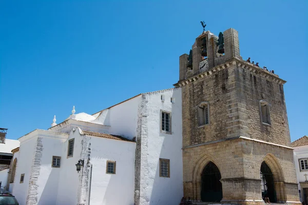 Vista de la Iglesia de Se, Faro, Portugal . —  Fotos de Stock