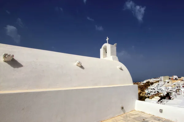Malý Kostel Nábřeží Vesnice Oia Ostrov Santorini Řecko — Stock fotografie