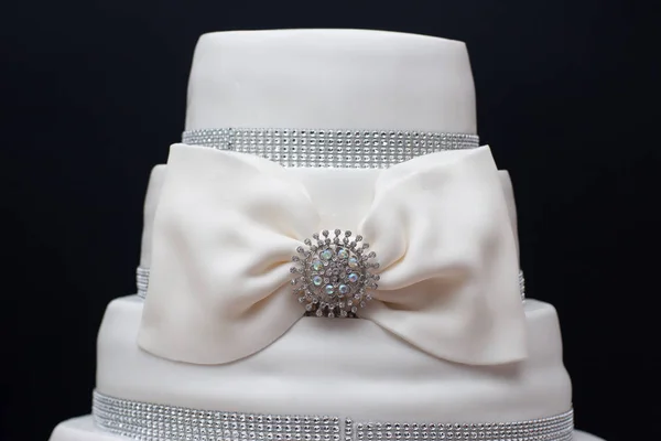 一个美丽的婚礼蛋糕的图像 — 图库照片
