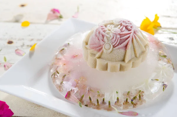 Ice Mooncake Chinese Mid Autumn Festival Food — Stock Photo, Image