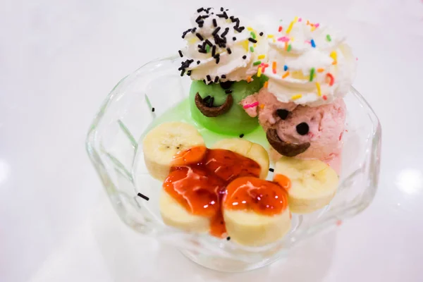 Eis Stiel Mit Bananen — Stockfoto