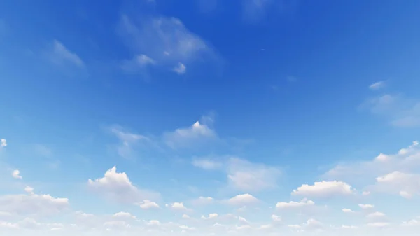 多云的蓝色天空抽象背景 蓝色天空背景与小小的云 — 图库照片