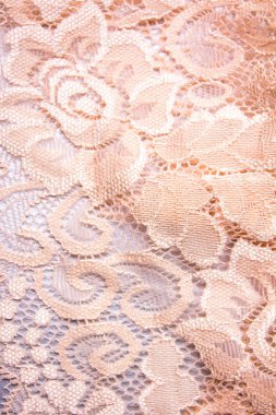 çiçekli bej dantel