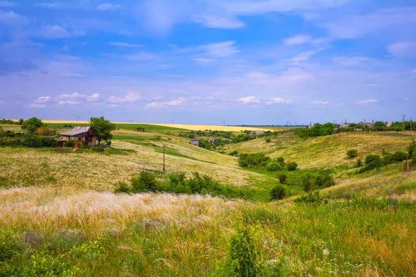 Valley Houses Blue Sky Clouds — Stock Photo, Image