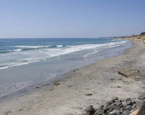 Azúr Csendes Óceáni Vizek Meredek Sziklák Solana Beach Dél Kaliforniában — Stock Fotó