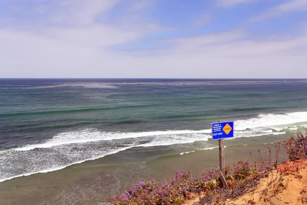 Azúrkék Csendes Óceán Vizein Mögött Veszélyes Sziklák Solana Beach San — Stock Fotó