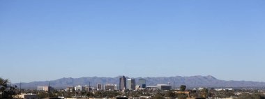 Tucson Cityscape downtown Sıradağları, Arizona karşı; Kopya alanı