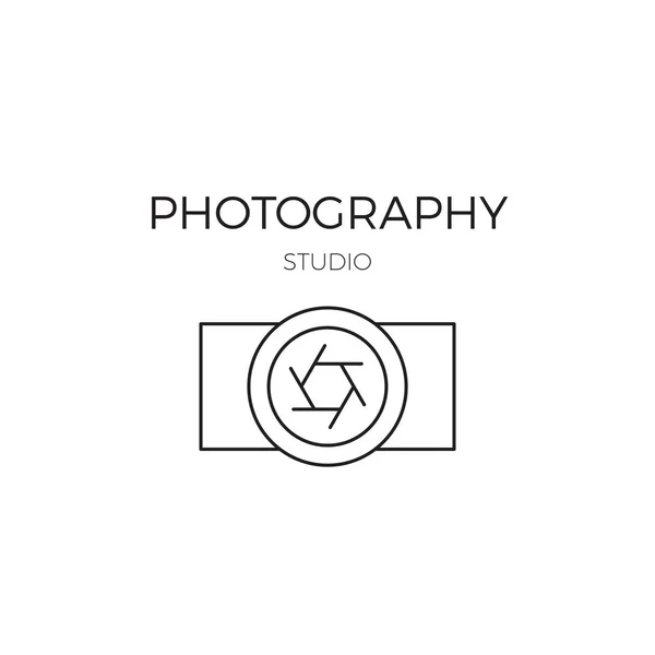 ベクトルの細い線のアイコン、カメラ シルエット。ロゴのテンプレート. — ストックベクタ