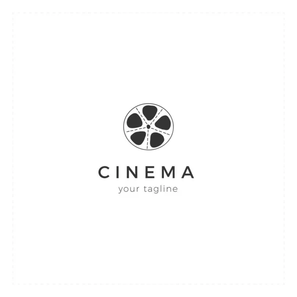 Modelo de logotipo desenhado à mão vetorial com uma bobina. Cinema objeto isolado, cinematografia ilustração . —  Vetores de Stock