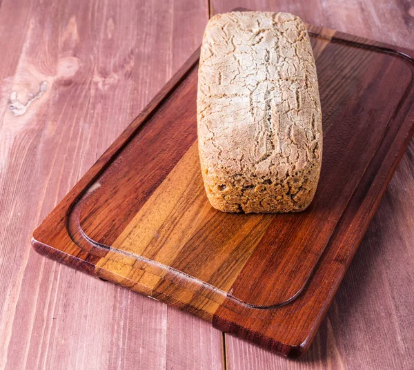 Freshly Baked Ciabatta Bread Wooden Cutting Board — Stock Photo, Image