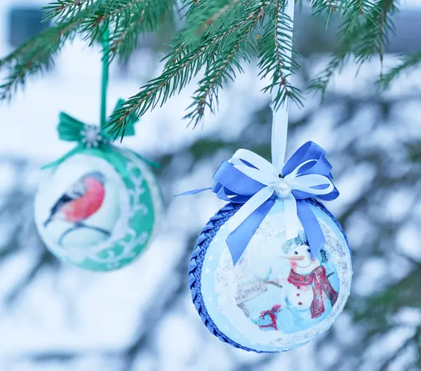 Fond Nouvel Avec Des Boules Noël Sur Les Branches Arbre — Photo