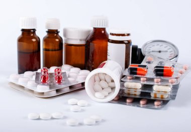 ilaç şişeleri ve hap kapat