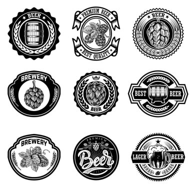 Vintage bira etiket kümesi. Tasarım logo, etiket, arma, işaret, menü öğeleri. Vektör çizim